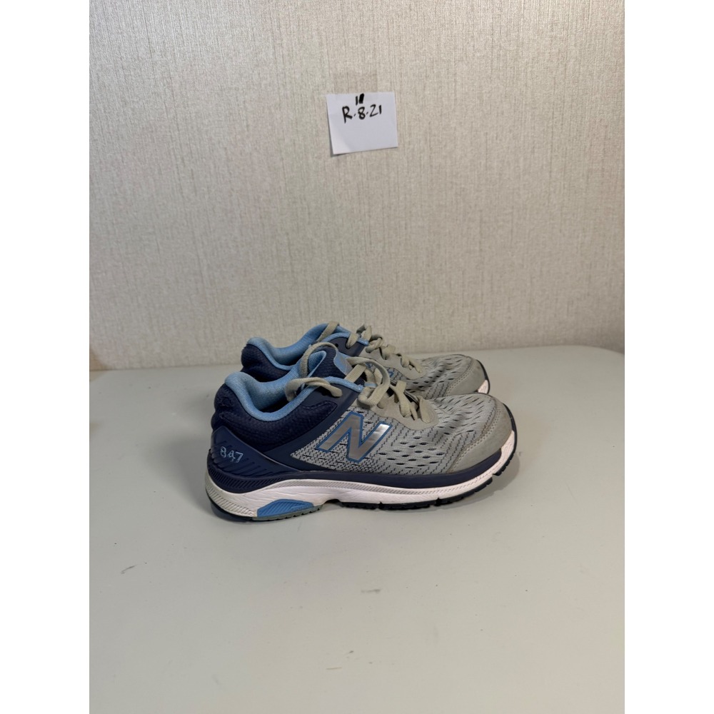 New Balance 847v4 Womens 7 Grey Blue Walking Shoes WW847LG4 Low Top Sneakers